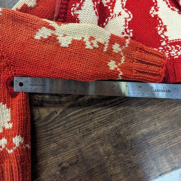 VINTAGE 50's/60's Adorable pair of hand knit children's zip front sweaters!!! - Picture 7 of 11